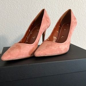 Euc coach heels- host pick